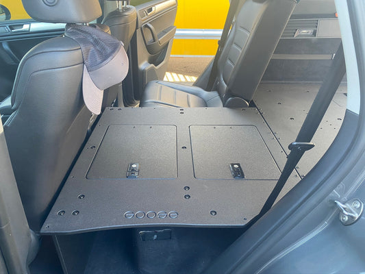 GOOSE GEAR porsche Cayenne 2011-2017 2nd Gen. - Second Row Seat Delete Plate System - 1152-GGR-SH