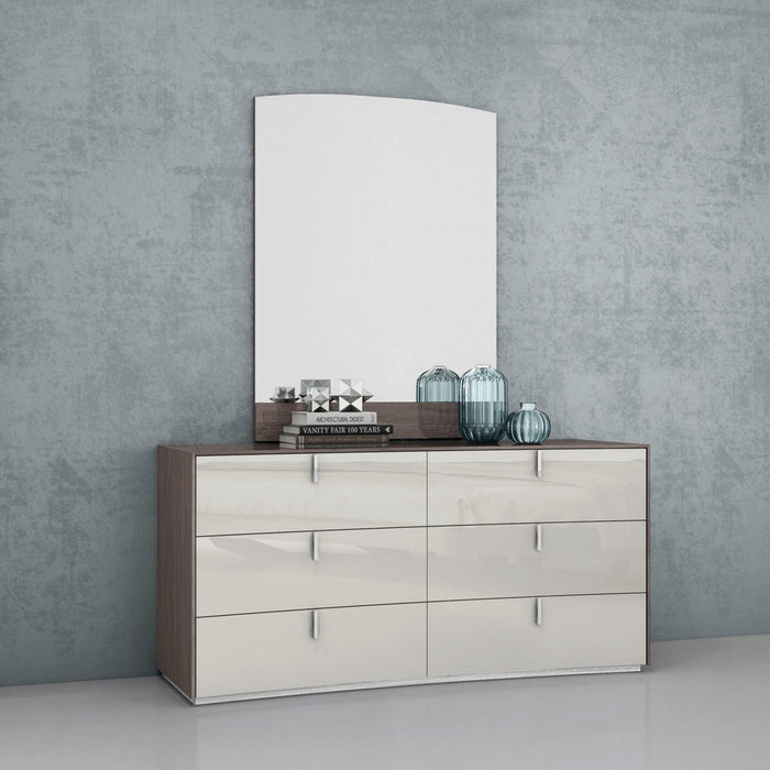 Whiteline Modern Living Berlin Dresser - DR1754