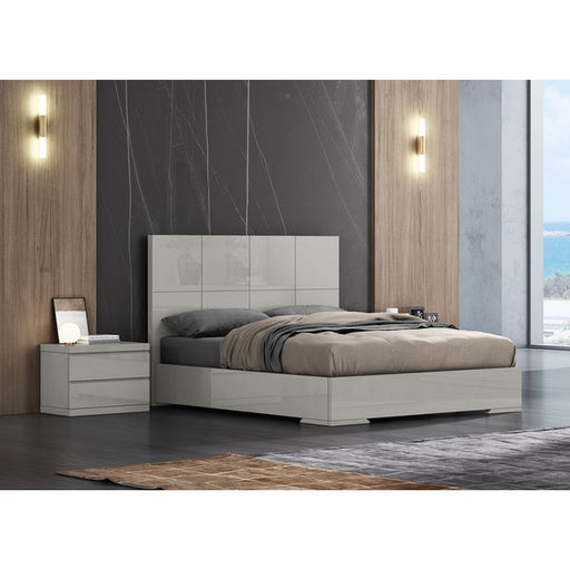 Whiteline Modern Living Anna Queen Bed - BQ1207