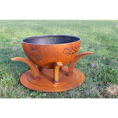  Africa's Big Five Fire Pit - Empty Pit, On Grass