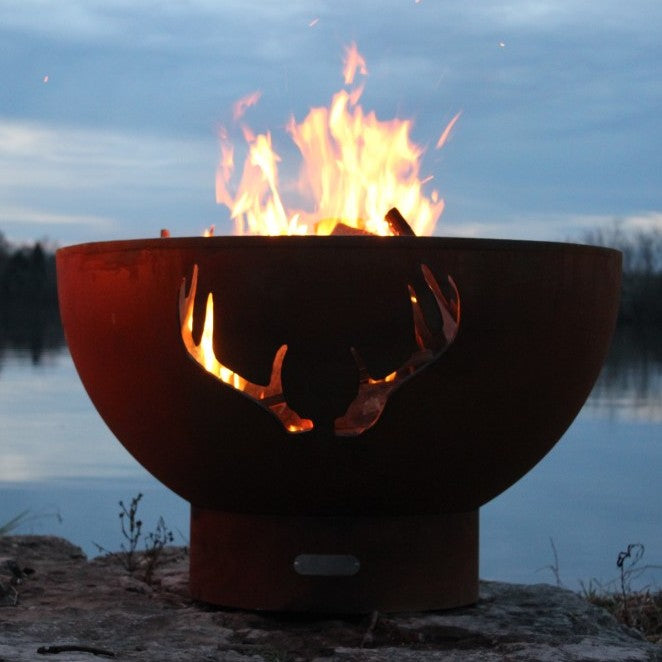 Antlers Fire Pit at the Lake