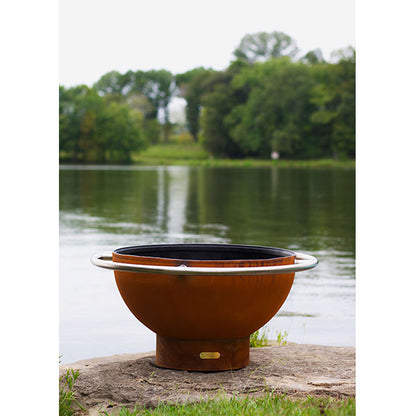  Bella Luna Fire Pit at the lake close-up