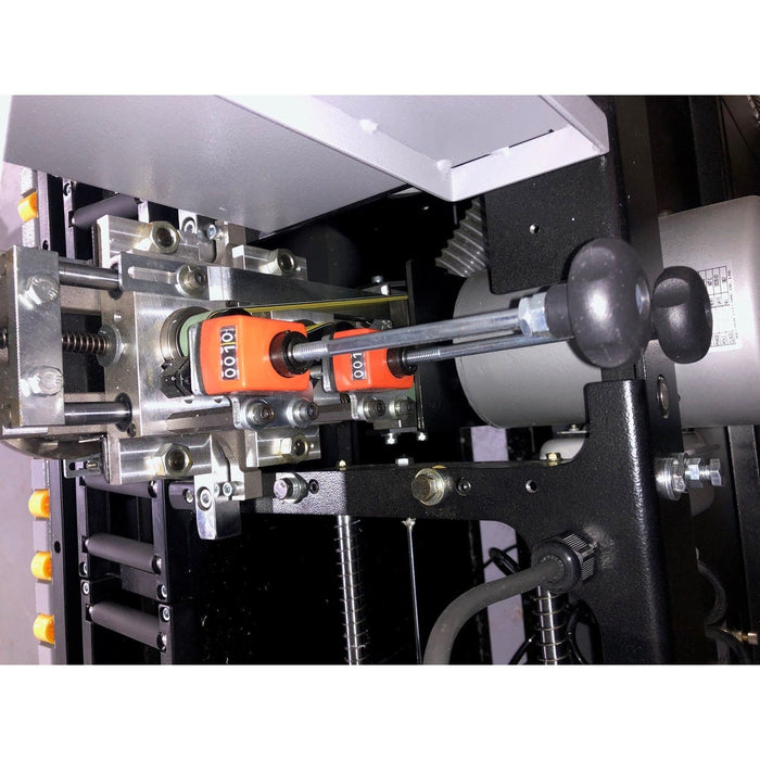 Maksiwa Automatic Edgebander Titanium - 1 Phase - 220v / Trimming / Scraping / Buffing - CBC.T