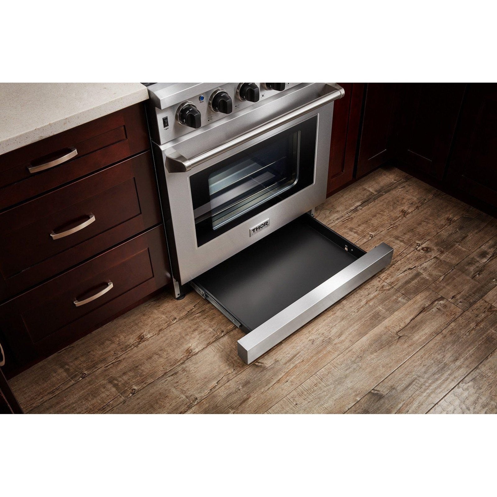 Thor Kitchen 36 in. 6.0 Cu. Ft Professional Natural Gas Range in Stainless Steel - LRG3601U