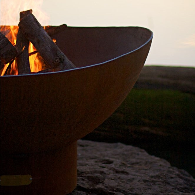 Scallop or Tidal close-up - with fire
