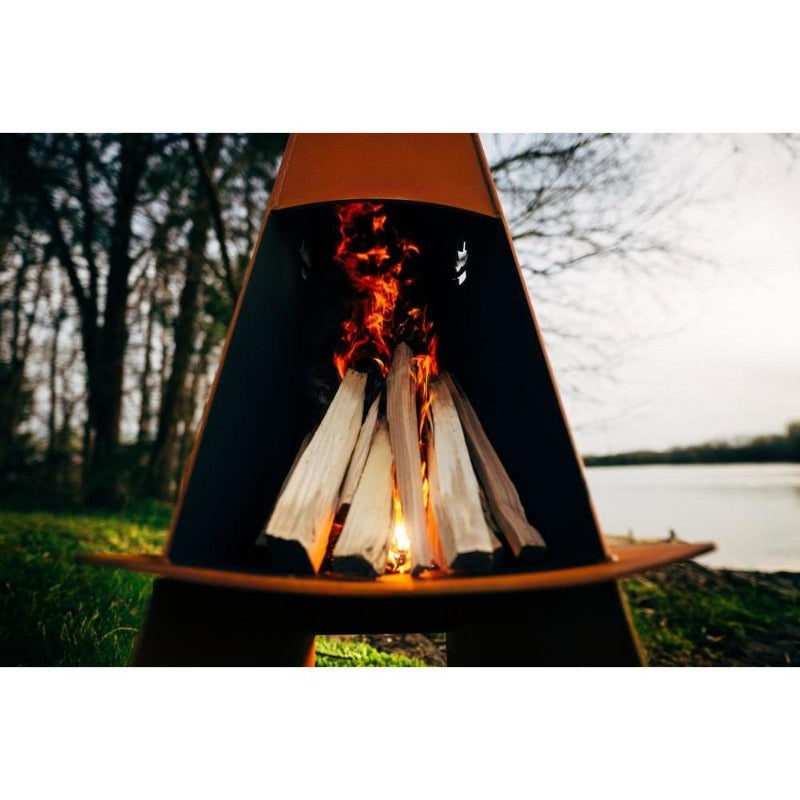 Vesuvius Fire Pit close-up