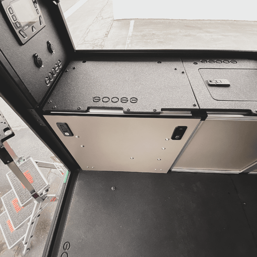 Goose Gear Alu-Cab Canopy Camper V2 - Ford Ranger 2019-Present 4th Gen. - Rear Power Management Module - 5' Bed