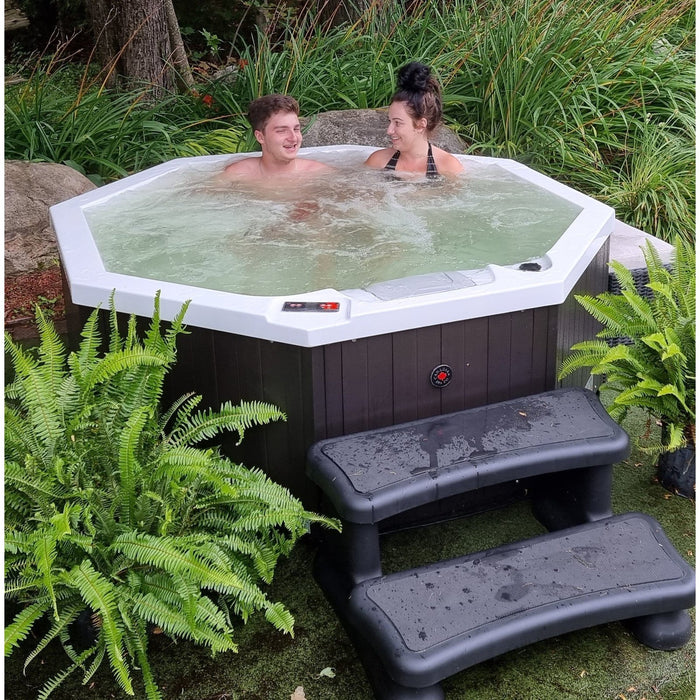 Canadian Spa Muskoka 5-Person 14-Jet Portable Hot Tub